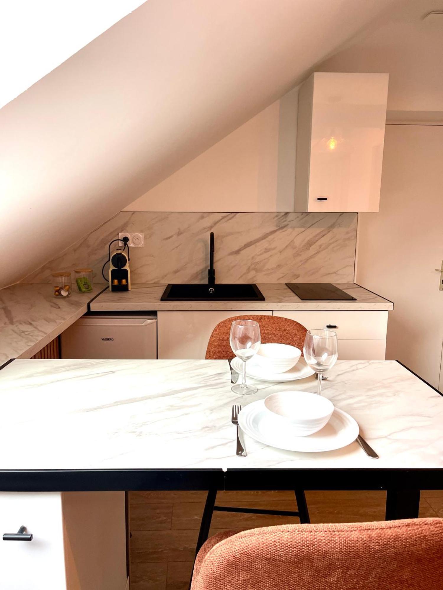 L'Ecluse - Appartement Tinteniac Экстерьер фото